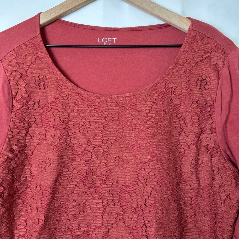 LOFT Outlet Women Lace Overlay Top Size L Rust Red Feminine Office Casual Boho